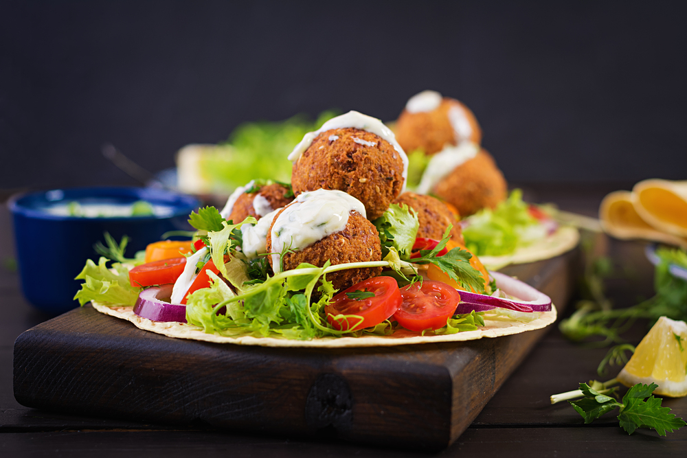 Falafel med hummus och tabbouleh